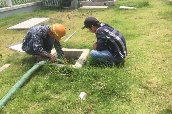 Hút bể phốt là gì? Tại sao cần phải hút bể phốt định kỳ?